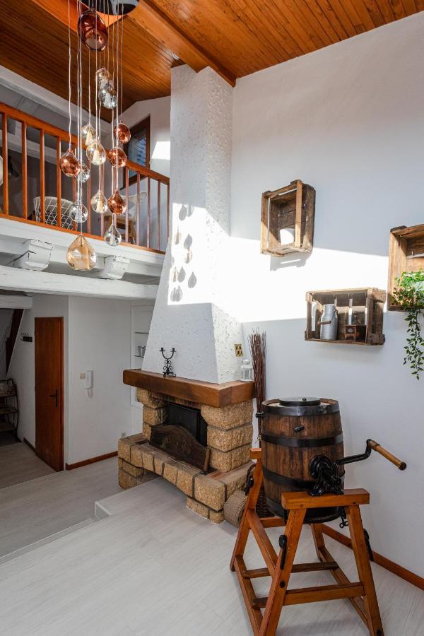 Le Grenier Du Photographe Apartment Kaysersberg-Vignoble Exterior photo